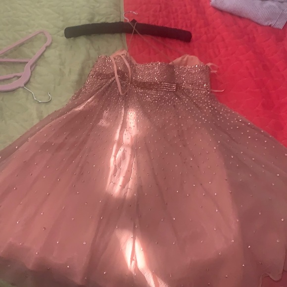 Niteline nude and peach dress - Picture 4 of 6